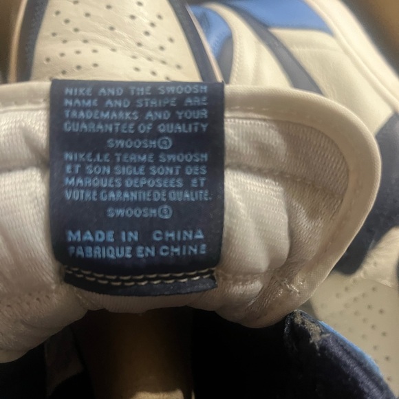 Jordan 1 Retro High Obsidian - Picture 4 of 5